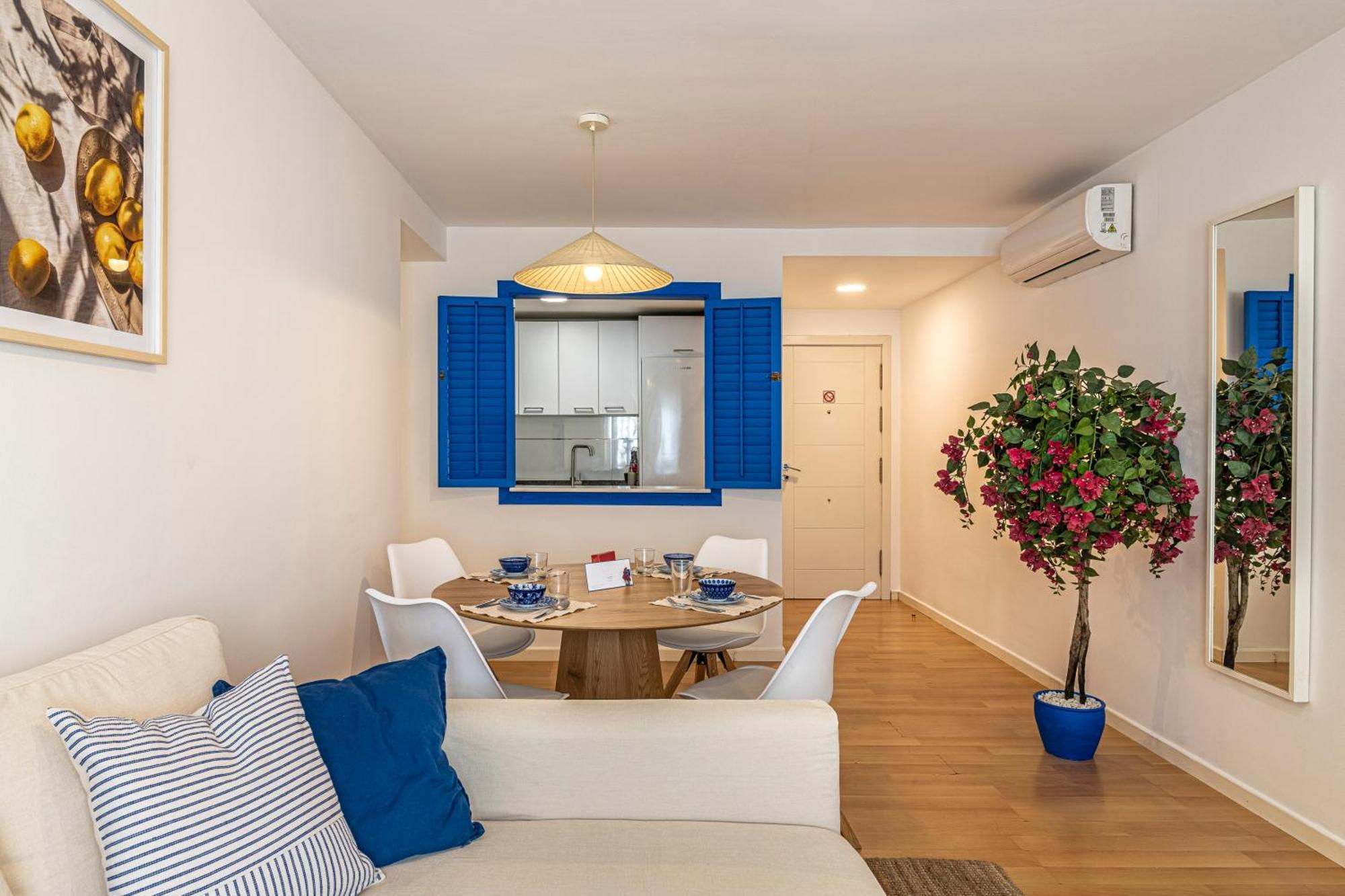 Solis Mare Apartments - Pedregalejo Beach Malaga Exterior photo
